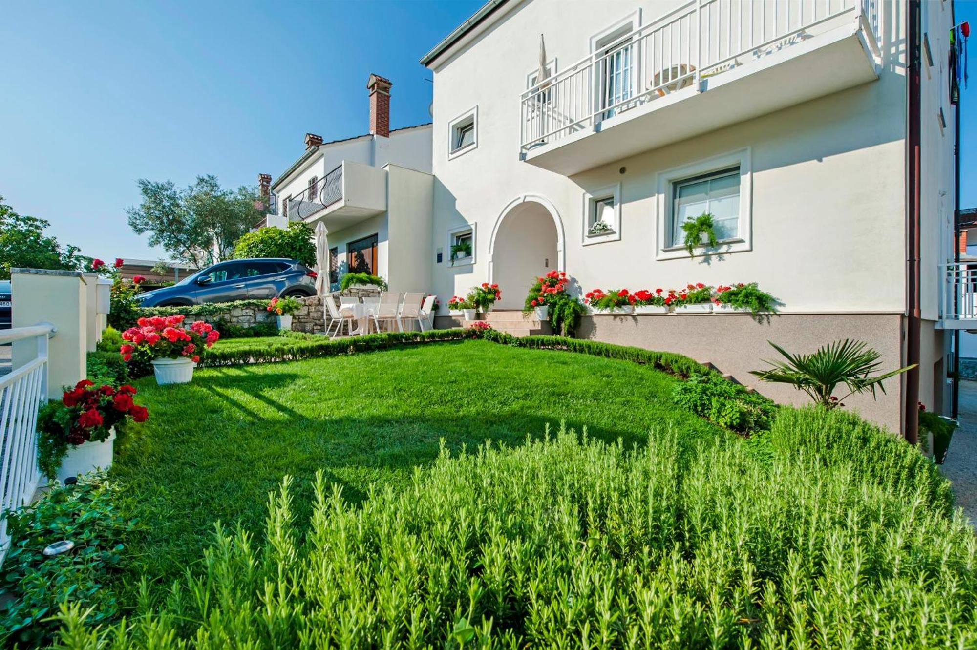 Marko Apartmani Rovigno Esterno foto