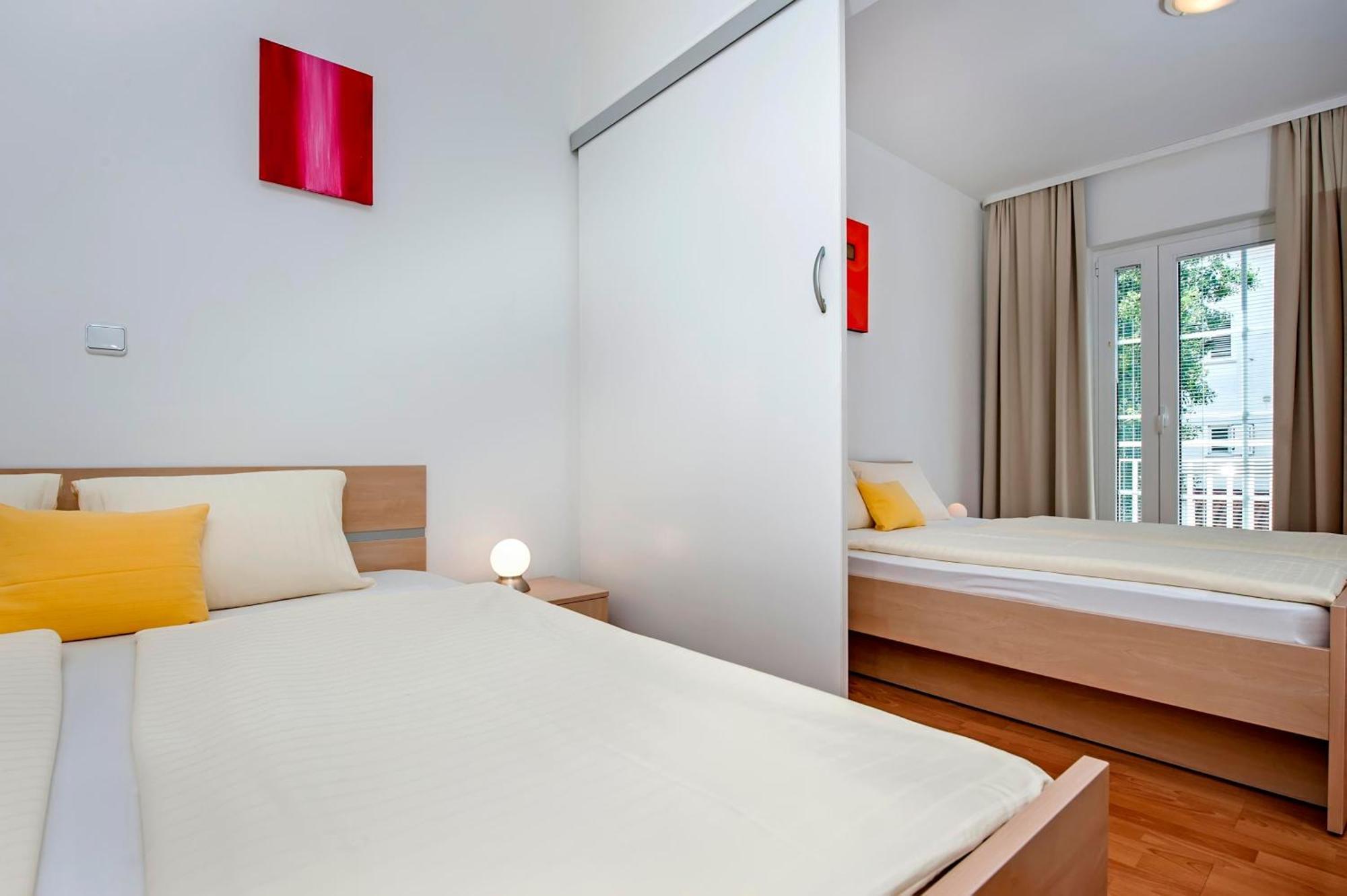 Marko Apartmani Rovigno Esterno foto